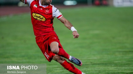  تصاویر: هفته سوم لیگ برتر فوتبال؛ پرسپولیس - ذوب آهن 