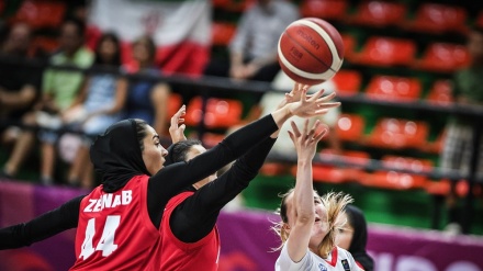 バスケ女子アジア杯、イランが準決勝進出
