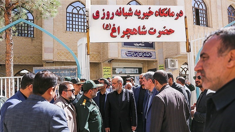 Mendagri RII Ahmad Vahidi di Kompleks Makam Shahcheragh, Shiraz, Senin (14/8/2023).