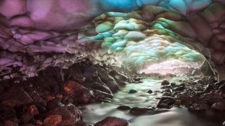 (FOTO) Chama Ice Cave