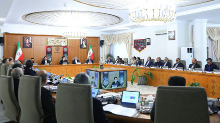 Раиси: Размораживание валютных активов страны - это проявление достижений могущественной дипломатии страны