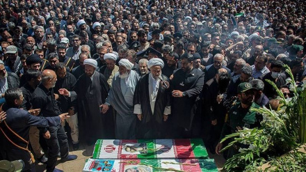 (FOTO) Funerali dei martiri dell'attentato a Shiraz - 1