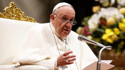 Հռոմի պապը կարծում է, որ բնության դեմ «անիմաստ համաշխարհային պատերազմ» է ընթանում