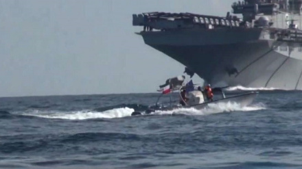 (VIDEO) Forza IRGC costringe nave USA a far atterrare suoi elicotteri