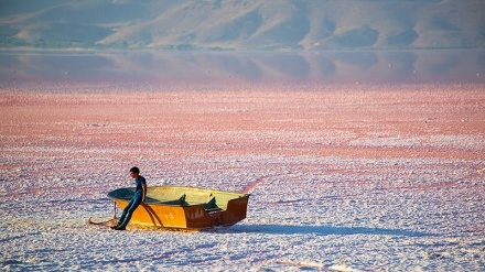 Danau Maharloo di Fars, Iran (2)