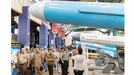 (FOTO DEL GIORNO) 37 Addetti Militari alla mostra del Misnistero della difesa