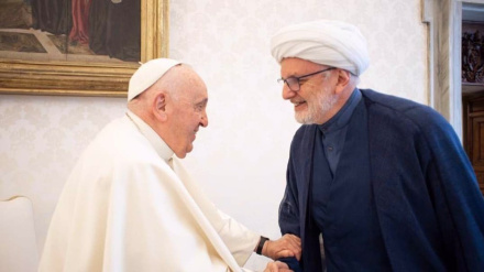 Papst Franziskus verurteilt jüngste Koranverbrennungen als barbarisch