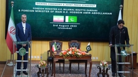 مذاکرات ایران و پاکستان در مورد افغانستان