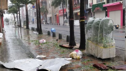 台風6号により沖縄で2人死亡・64人負傷、 13万戸以上で停電