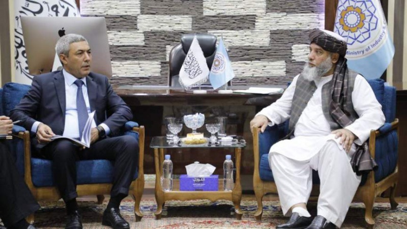 تاکید وزیر صنعت طالبان بر افزایش سرمایه گذاری ازبکستان در افغانستان