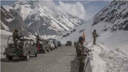 ভারত ও চীনের মধ্যে মেজর জেনারেল স্তরে সংলাপ, বিরোধীদের প্রশ্নের মুখে কেন্দ্রীয় সরকার