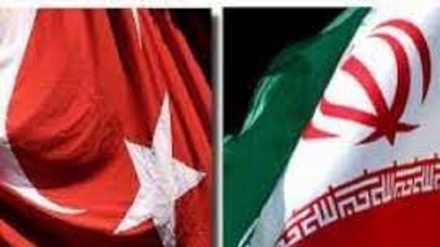 Espansione della cooperazione finanziaria e commerciale tra Iran e Turchia