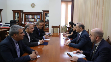 İroni səfir de Ermənistoni milli əmniyyəti şura sərkatib vindemonış kardə