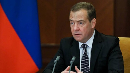 Rusia: Dorëzimi është i vetmi opsion i mbetur për Ukrainën