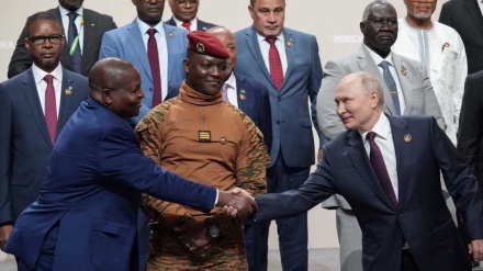 Moscou étudie attentivement les initiatives de paix africaines (Poutine)