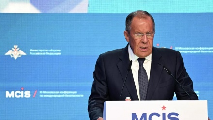 Lavrov: Rusia duhet t'i dërgojë 