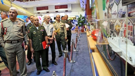 Athan 37 Negara Dunia Kunjungi Pameran Industri Pertahanan Iran