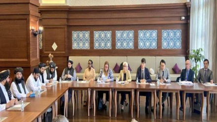 دیدار سرپرست وزارت خارجه طالبان با سفیران و نمایدگان شماری از کشورها در قطر