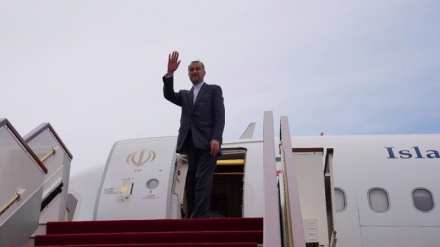 Iran's FM on first visit to Saudi Arabia since restoration of ties