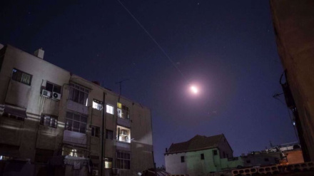 Nuova aggressione israeliana contro la Siria: uccisi 4 soldati
