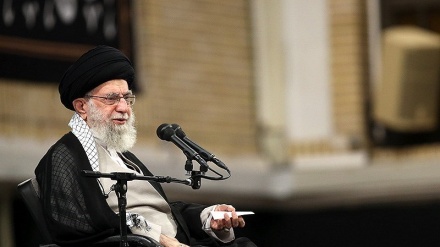 Veteran Perang Pertahanan Suci Bertemu Rahbar