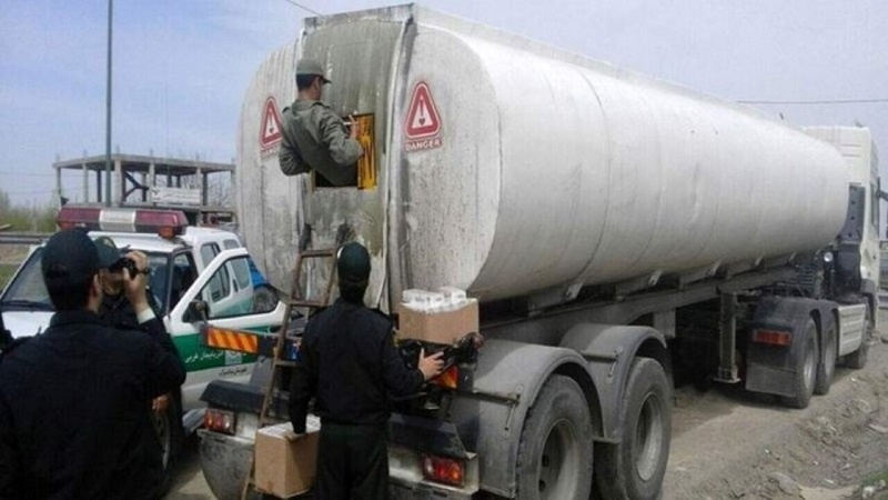 کشف هزاران لیتر سوخت قاچاق در مرز ایران با افغانستان