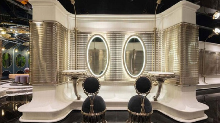 دا د چین کوم ګرانبیه هوټل او  که تشناب دی