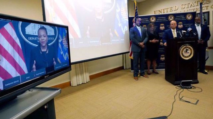 6 US police officers plead guilty to torturing 2 Black men