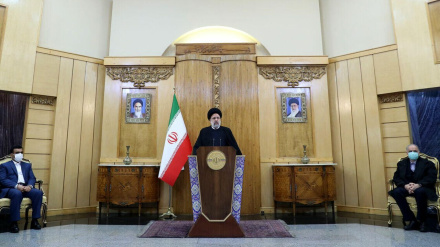Raisi:BRICS birtərəfliliyə qarşı yeni yaranan gücdür