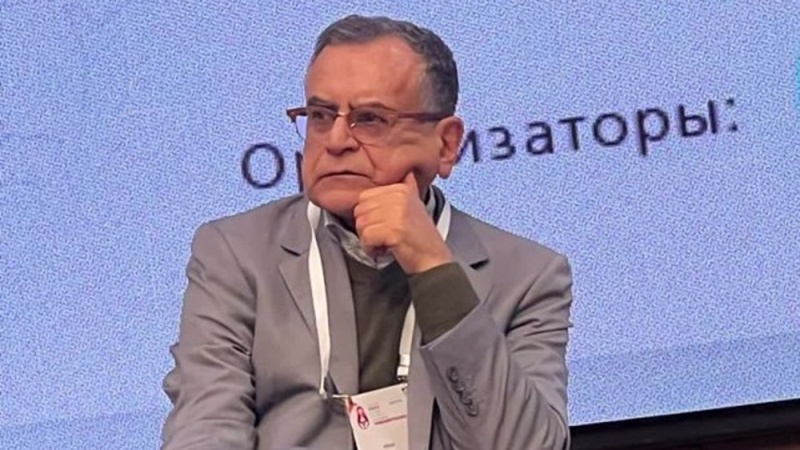 Profesa Saeed Alborz