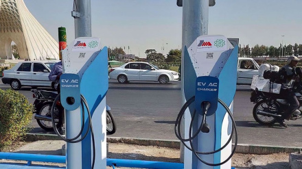 Teheran begrüßt Ladestationen im Zuge der Elektrifizierungsbemühungen