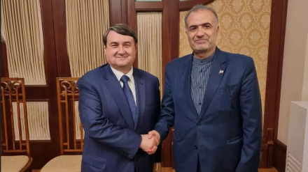 Акцент Ирана на ускорении начала работ по строительству железной дороги Решт-Астара