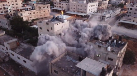 Siyonistler, Nablus'ta bir Filistinli şehidin evini havaya uçurdu
