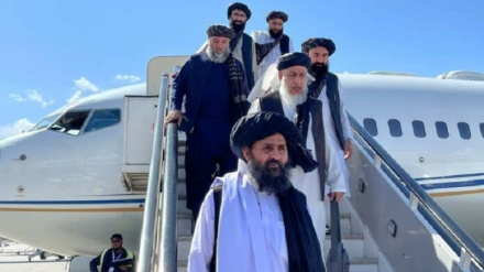 ملاعبدالغني برادر د یوه پلاوي په مشرۍ ترکیې ته لاړ