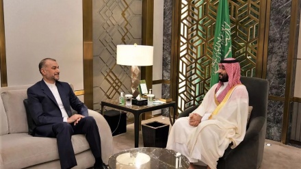 Ministri i Jashtëm i Iranit dhe princi saudit i kurorës zhvillojnë bisedime 'të sinqerta, të drejtpërdrejta dhe të frytshme' në Xheddah