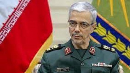Gen. Bagheri: L'esercito e l'IRGC sono tra le massime potenze nella regione e nel mondo