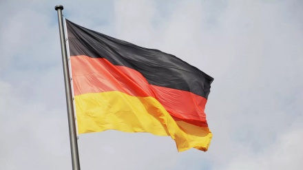US-Soldaten, die in Deutschland wegen Mordes festgenommen wurden, an US-Beamte übergeben 