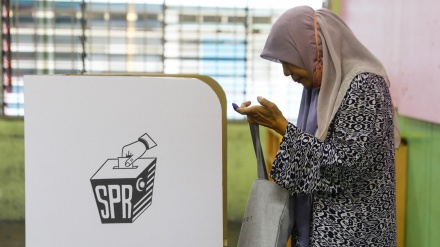 Blok Politik Malaysia Berbagi Kemenangan dalam Pemilu Regional