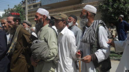 اسلام اباد کې ۷۲ افغان کډوال نیول شوي