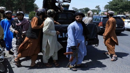بررسی سقوط جمهوریت و حاکمیت دوباره حکومت طالبان در افغانستان
