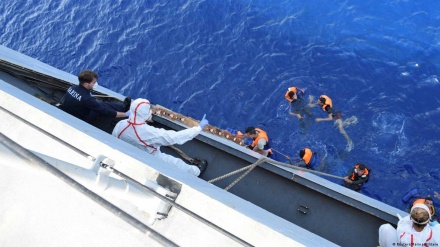 Pesë të vdekur pas fundosjes së dy anijeve në Detin Egje