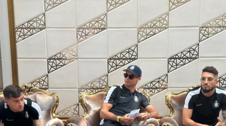 Звезды футбольного мира прибыли в Иран