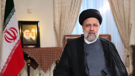 イラン大統領、「衛星ヌール３の打ち上げ成功は敵の制裁失敗の新たなしるし」