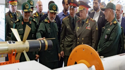 Irani dhe Rusia theksojnë se bashkëpunimi i zgjeruar rajonal mund t'i japë fund ndërhyrjes së huaj