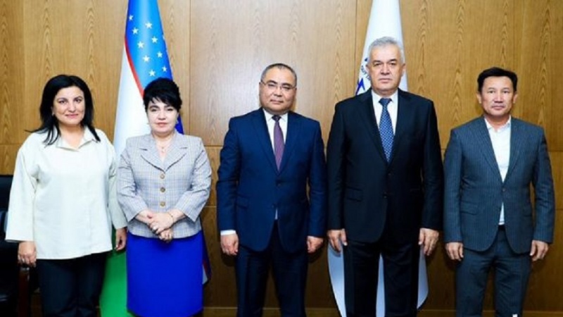 دیدار مقامات اموزشی تاجیکستان و ازبکستان