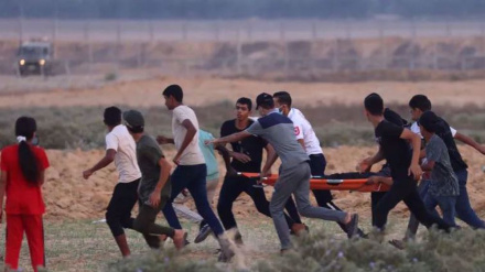 (AUDIO) Gaza, fuoco israeliano su manifestanti palestinesi: 30 feriti