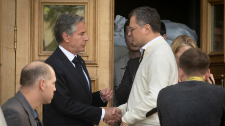 Война Америки продолжается в Украине; Госсекретарь США отправился в Украину