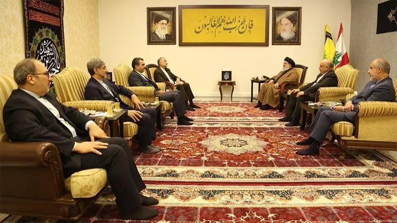レバノンのシーア派組織・ヒズボッラーのナスロッラー事務総長とイランのアミールアブドッラーヒヤーン外相