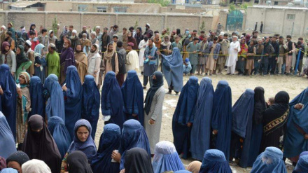 په افغانستان کې لس میلیونه خلک د مرستو له ترلاسه کولو بې برخې دي