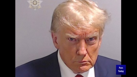 Фотография Трампа поднимает политический раскол на исторический уровень